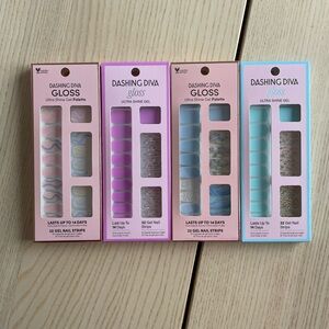 Dashing Diva Gloss Gel Nail Strip Set in Pastel Blues & Pinks 4 packs included